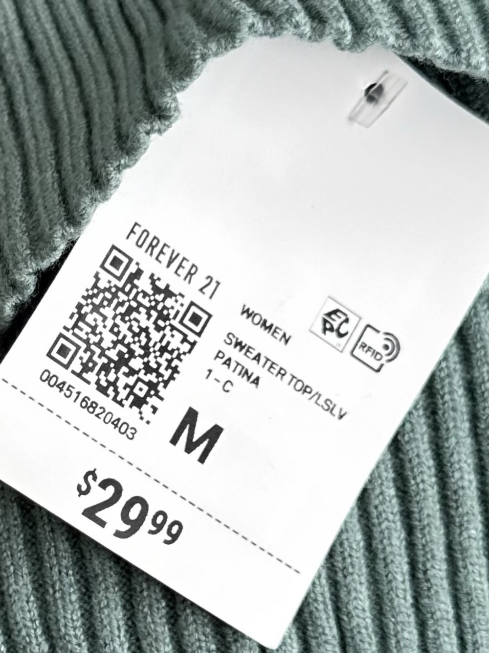 Forever 21 PATRINA Cropped Turtleneck Sweater in Green Size Medium NWT - Picture 8 of 8